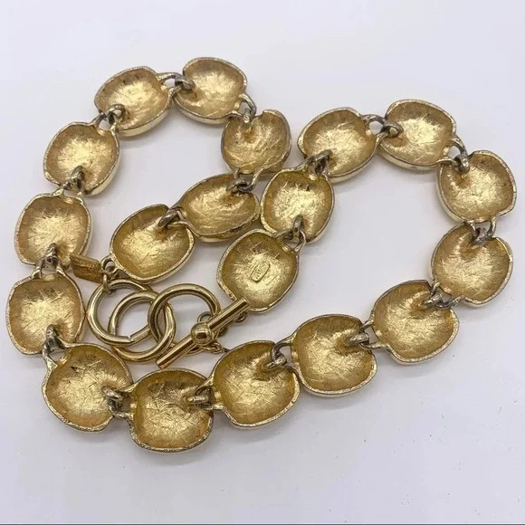 Anne Klein Vintage Gold Square Links Necklace - Picture 3 of 7